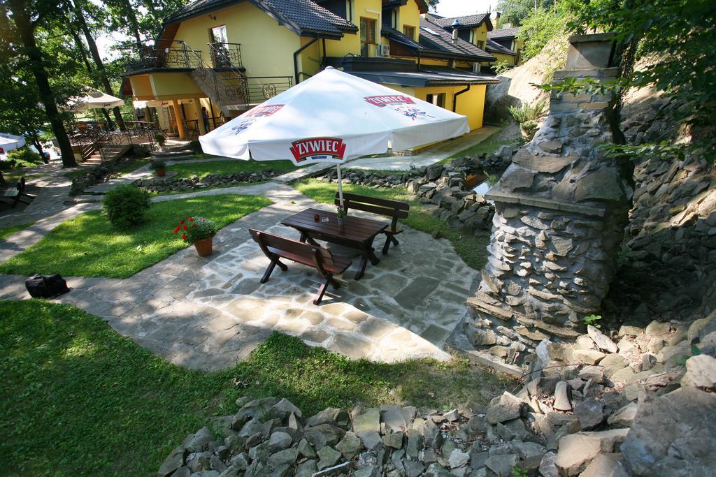 Hotel I Restauracja Pod Skala Jaslo Dış mekan fotoğraf