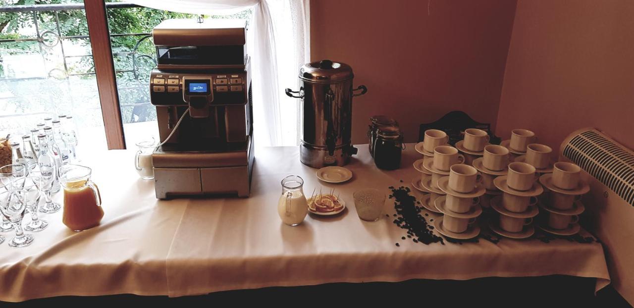 Hotel I Restauracja Pod Skala Jaslo Dış mekan fotoğraf